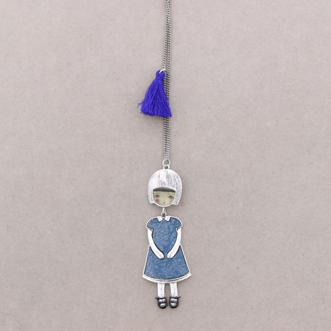 DOLL PENDANT LONG NECKLACE