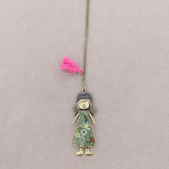 LONG PENDANT NECKLACE DOLL