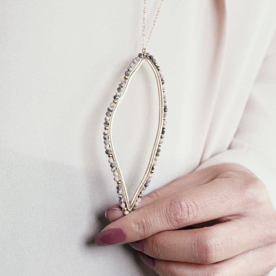 COLLAR HOJA ACERO