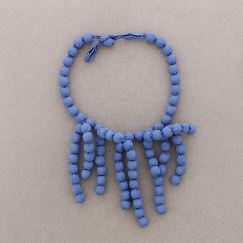 NECKLACE WITH COATED BALLS PENDANTS