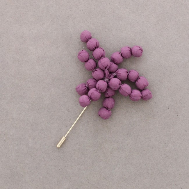 BROCHE AGUJA FLOR BOLAS REVESTIDAS