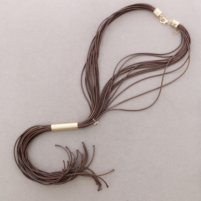 COLLAR CUERO AJUSTABLE CUENTAS METAL