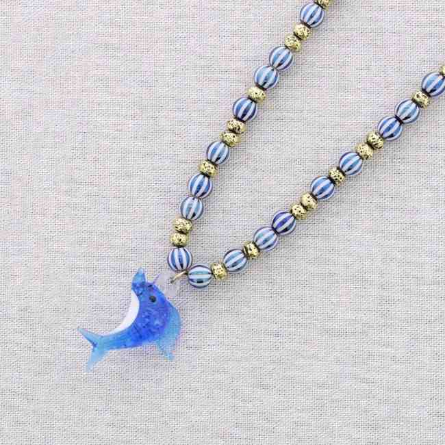 STEEL NECKLACE WITH CRYSTALS PENDANT