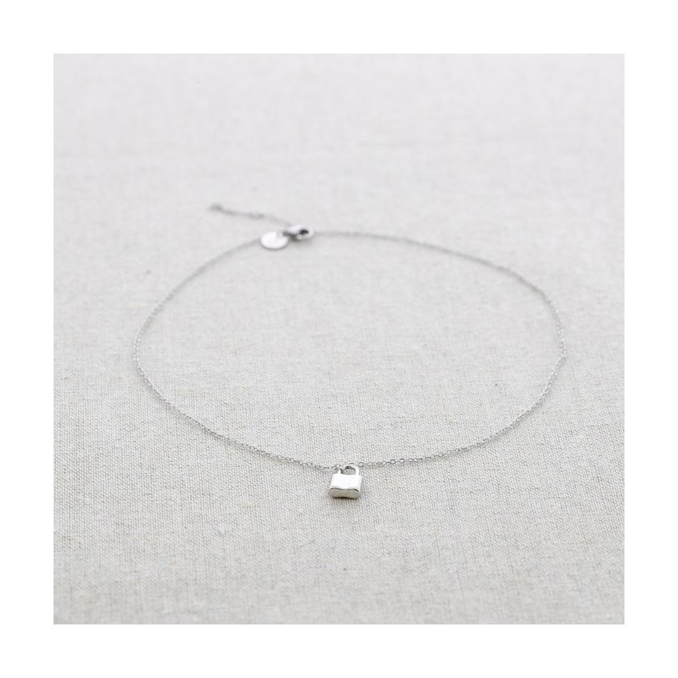 STEEL PADLOCK PENDANT SHORT NECKLACE