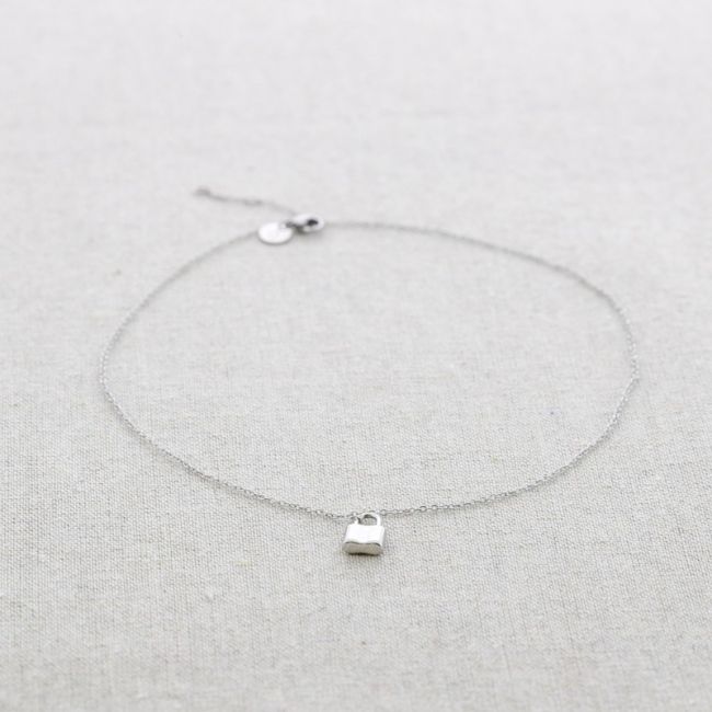 STEEL PADLOCK PENDANT SHORT NECKLACE