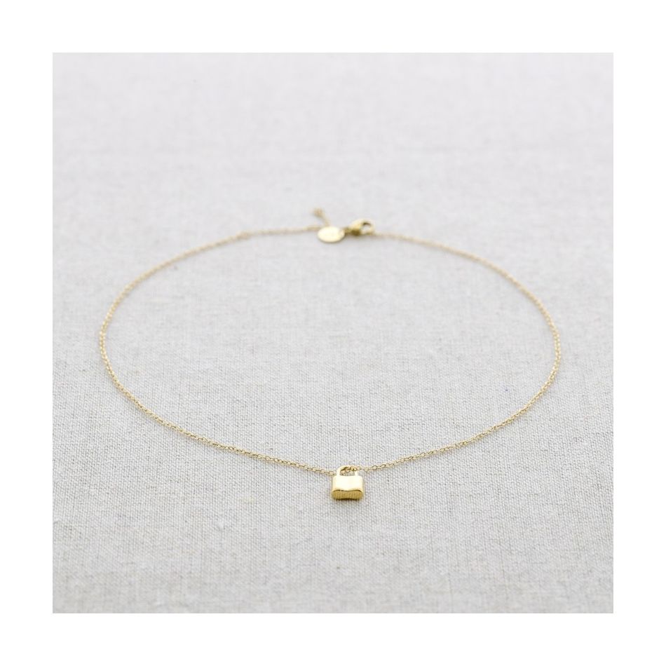 STEEL PADLOCK PENDANT SHORT NECKLACE
