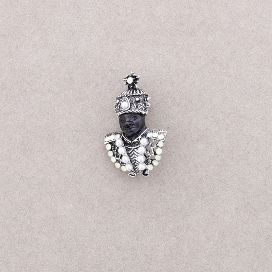 BROCHE CABECITA CRISTALES PERLAS