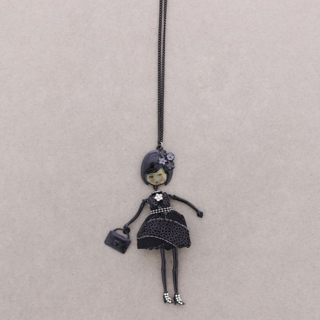 COLLAR LARGO COLG. MUÑECA CARINA