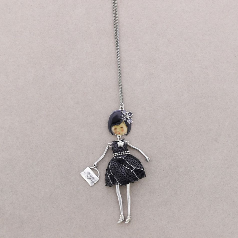 COLLAR LARGO COLG. MUÑECA CARINA