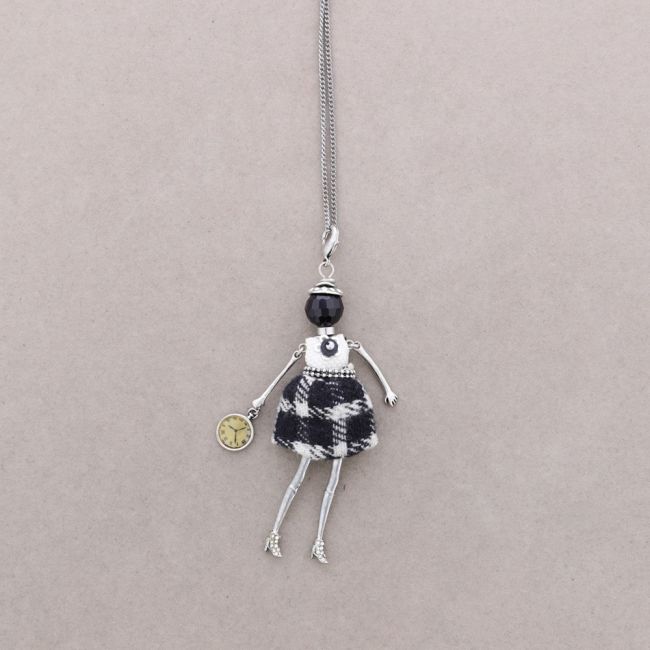 LONG PENDANT NECKLACE DOLL