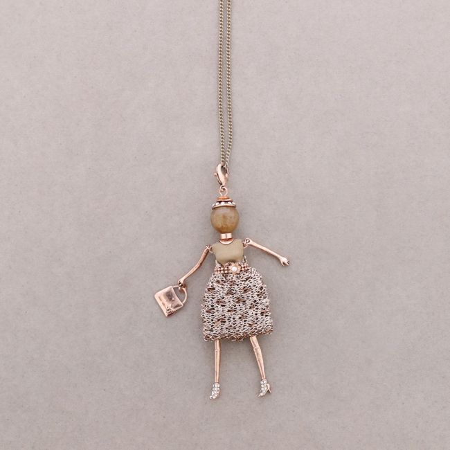LONG PENDANT NECKLACE DOLL