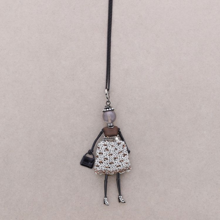 LONG PENDANT NECKLACE DOLL 2
