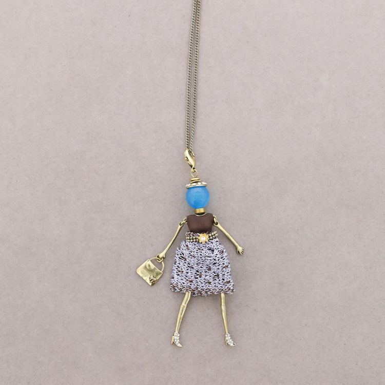 LONG PENDANT NECKLACE DOLL