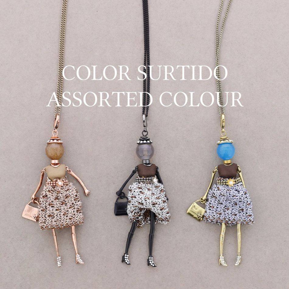 LONG PENDANT NECKLACE DOLL
