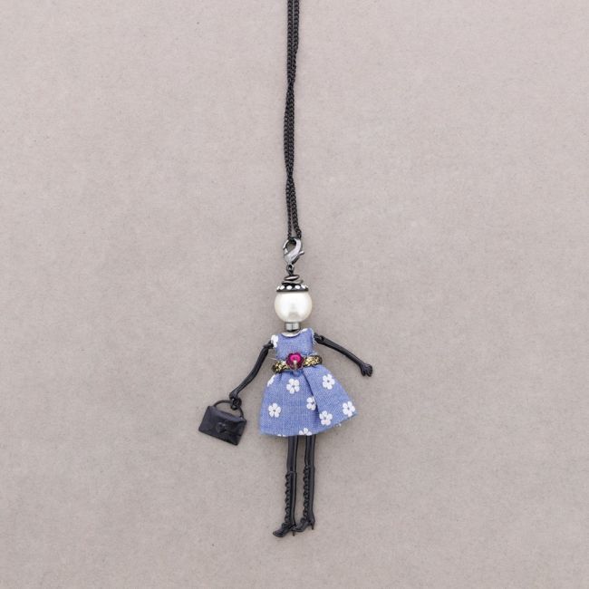 LONG PENDANT NECKLACE DOLL