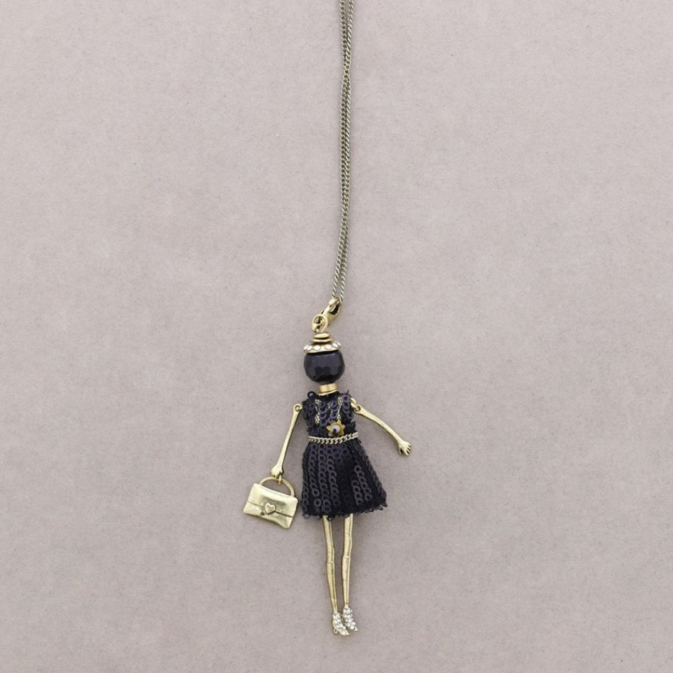 LONG PENDANT NECKLACE DOLL
