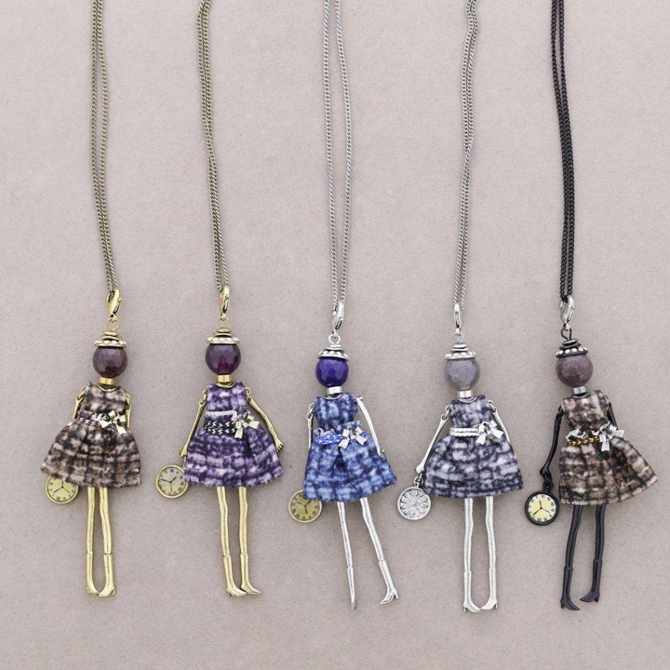 COLLAR LARGO COLG. MUÑECA