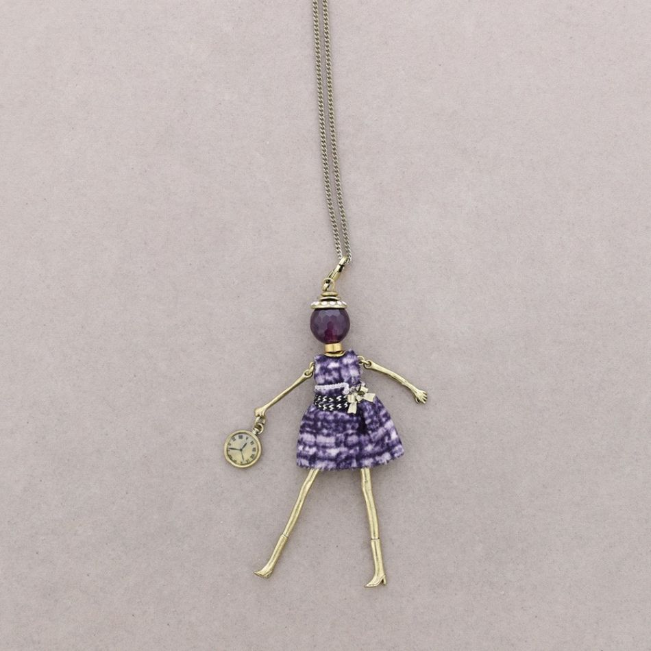 LONG PENDANT NECKLACE DOLL
