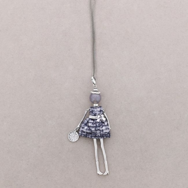LONG PENDANT NECKLACE DOLL