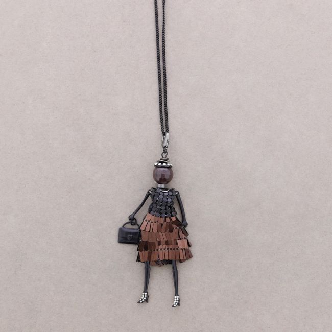 LONG PENDANT NECKLACE DOLL