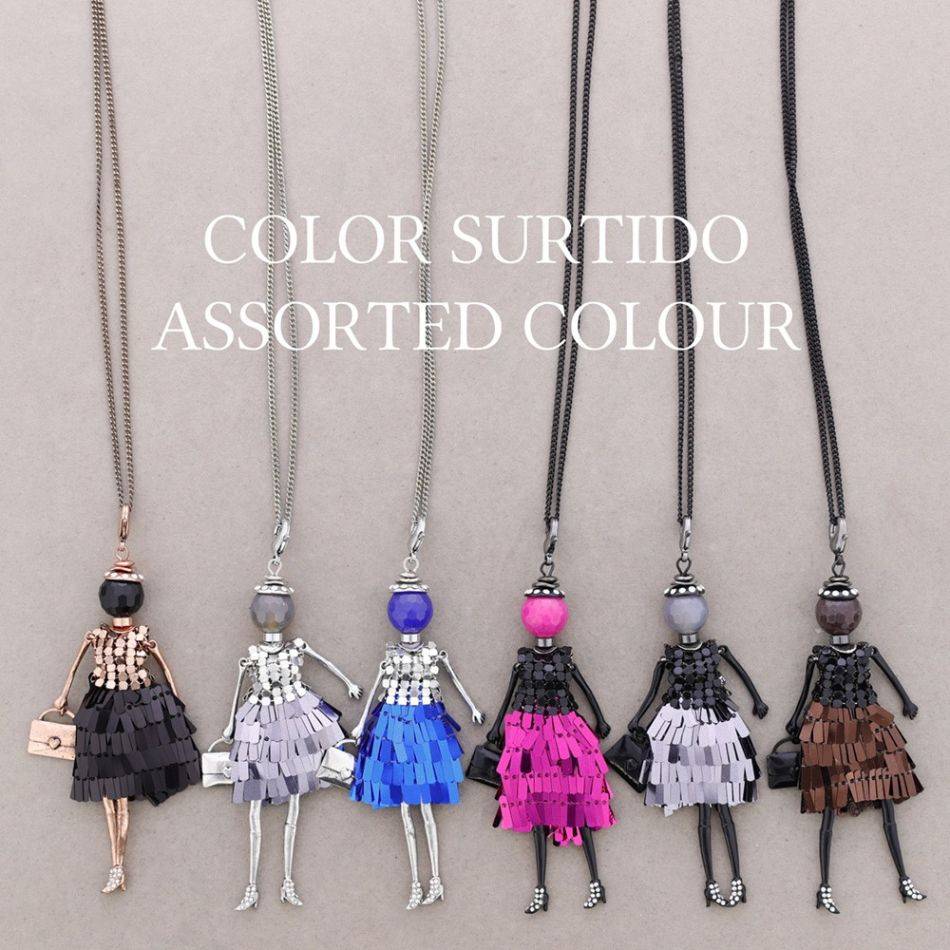 LONG PENDANT NECKLACE DOLL