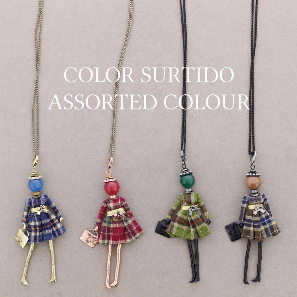 LONG PENDANT NECKLACE DOLL