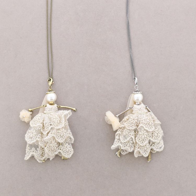 LONG PENDANT NECKLACE DOLL 2