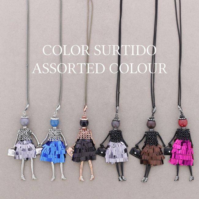 LONG PENDANT NECKLACE DOLL