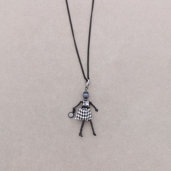 PENDANT SHORT NECKLACE DOLL