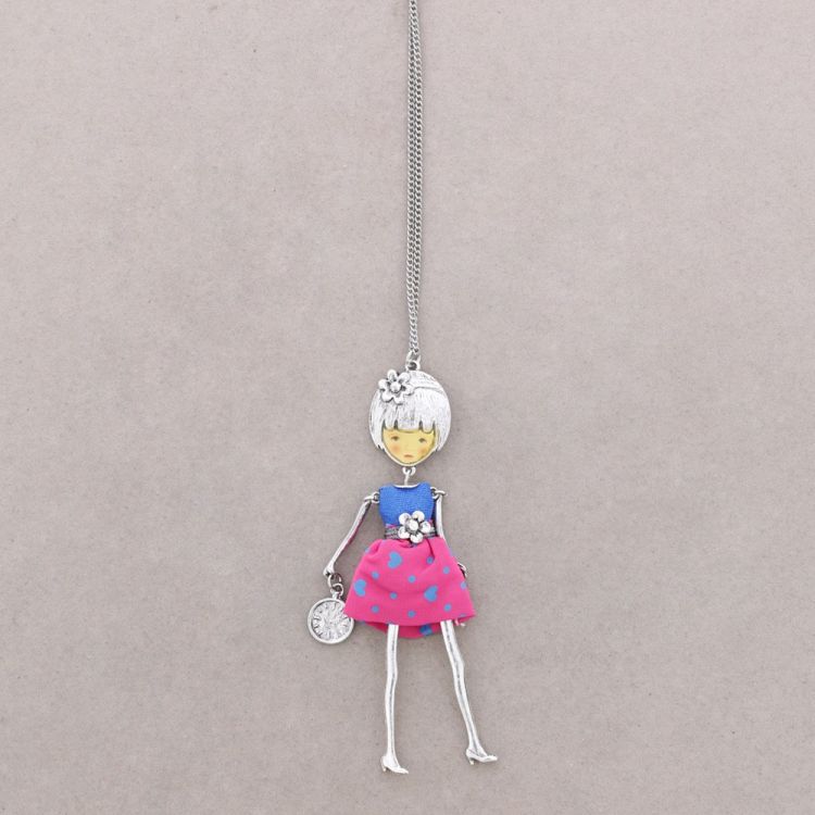 COLLAR LARGO COLG. MUÑECA CARINA 2