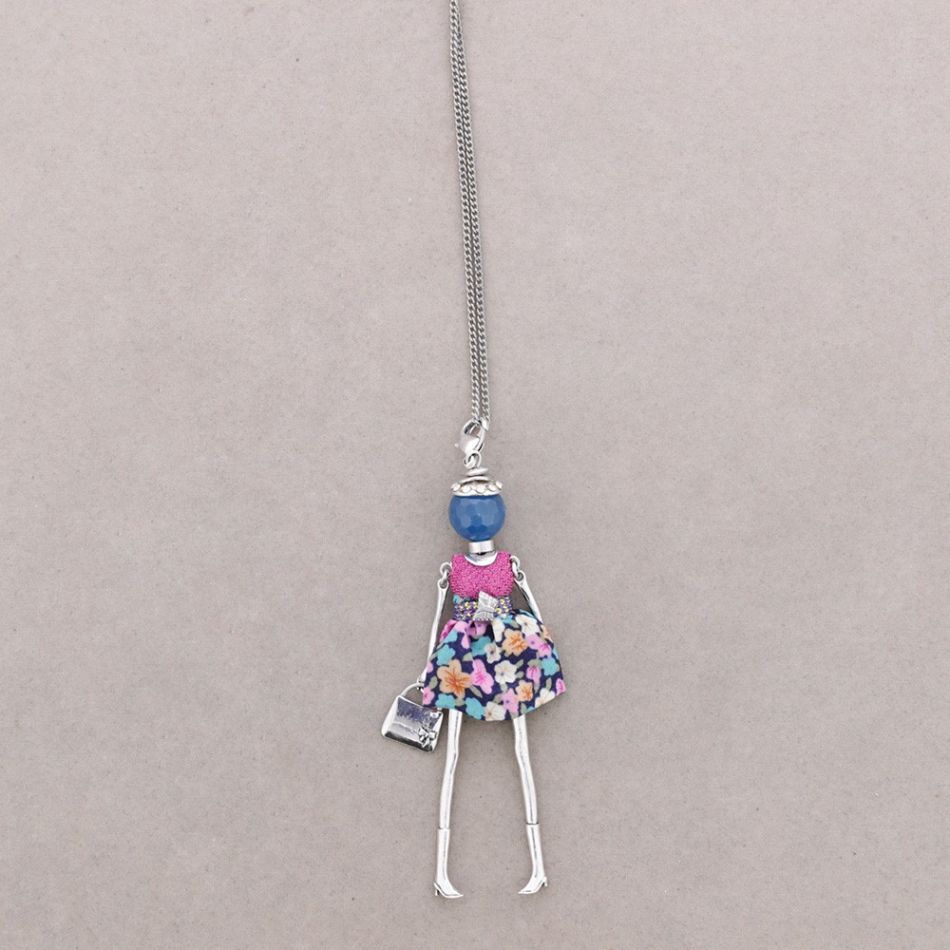 LONG PENDANT NECKLACE DOLL
