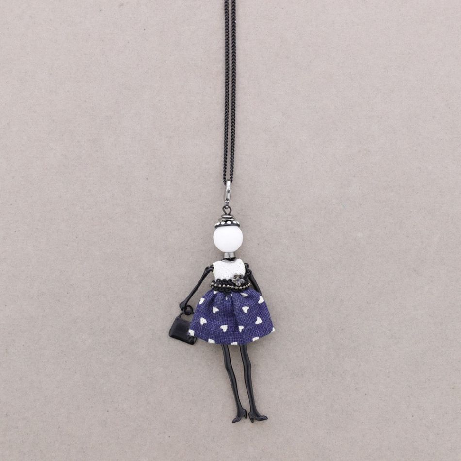 LONG PENDANT NECKLACE DOLL