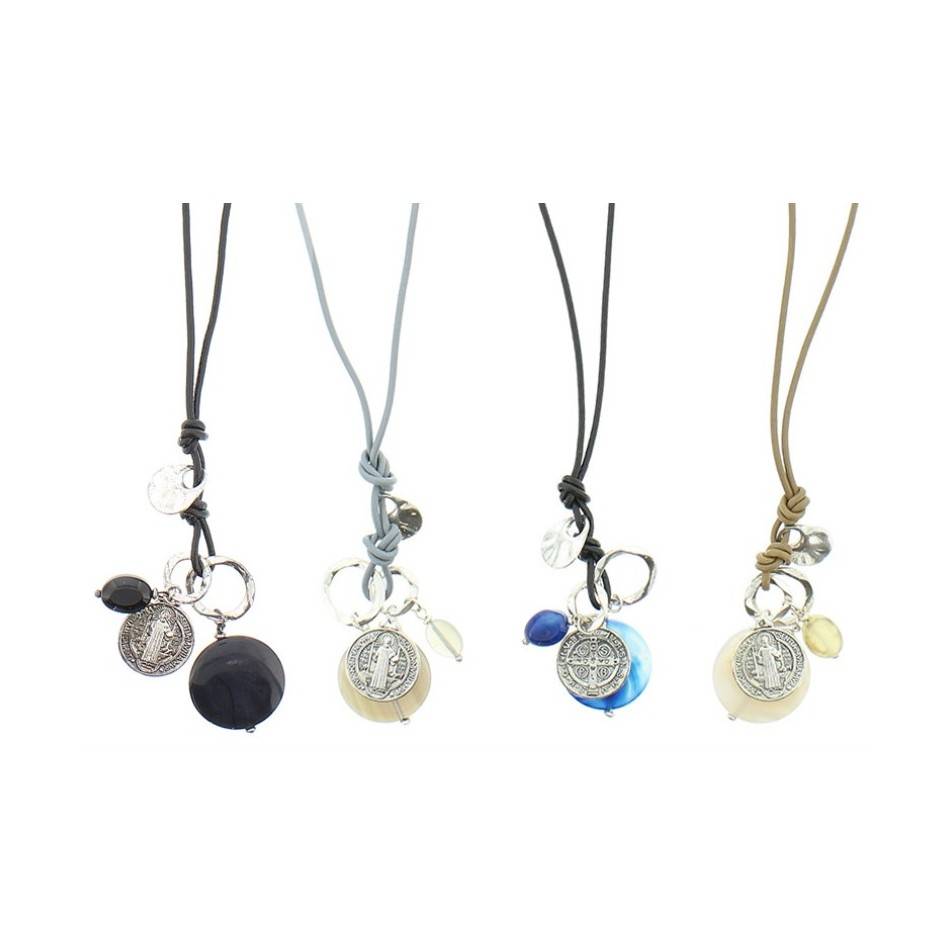 COLLAR LARGO COLG. METAL PIEDRAS