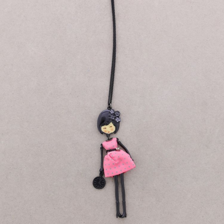 LONG PENDANT NECKLACE CARINE DOLL