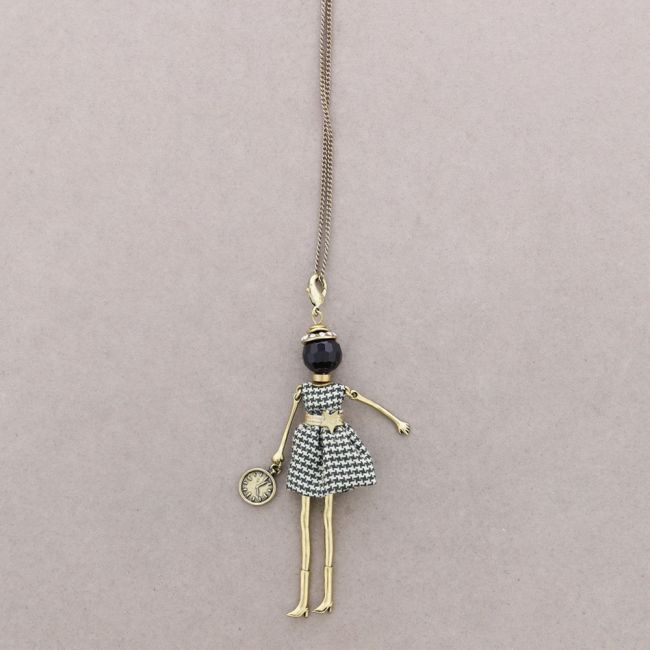 LONG PENDANT NECKLACE DOLL