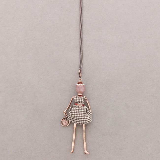LONG PENDANT NECKLACE DOLL