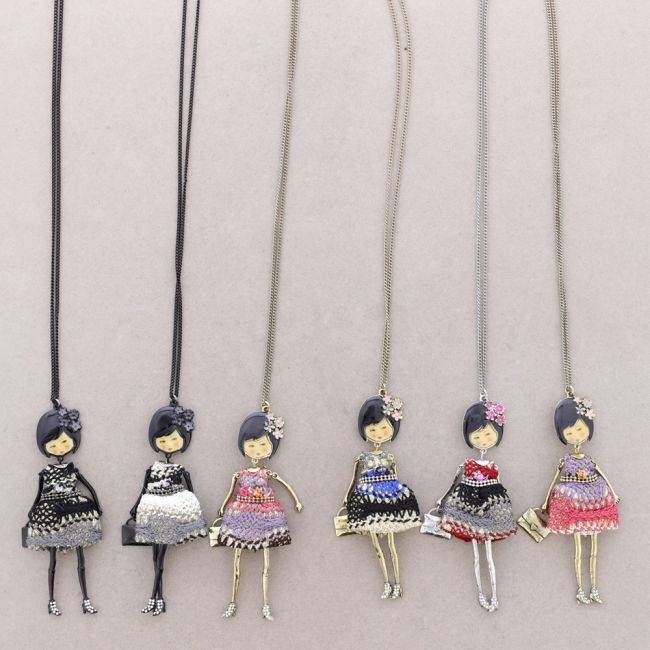 LONG PENDANT NECKLACE CARINE DOLL