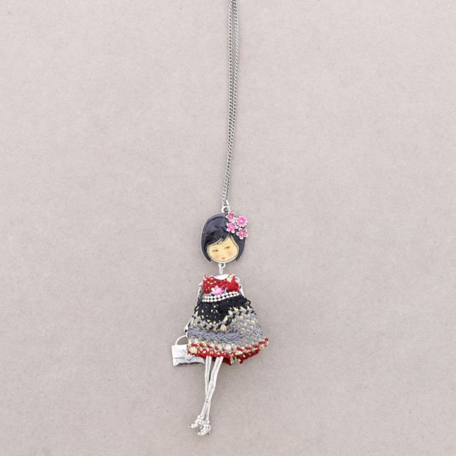 COLLAR LARGO COLG. MUÑECA CARINA