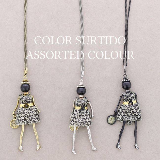 LONG PENDANT NECKLACE DOLL