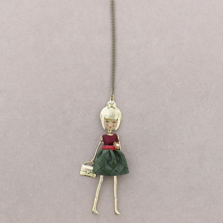 COLLAR LARGO COLG. MUÑECA CARINA 2