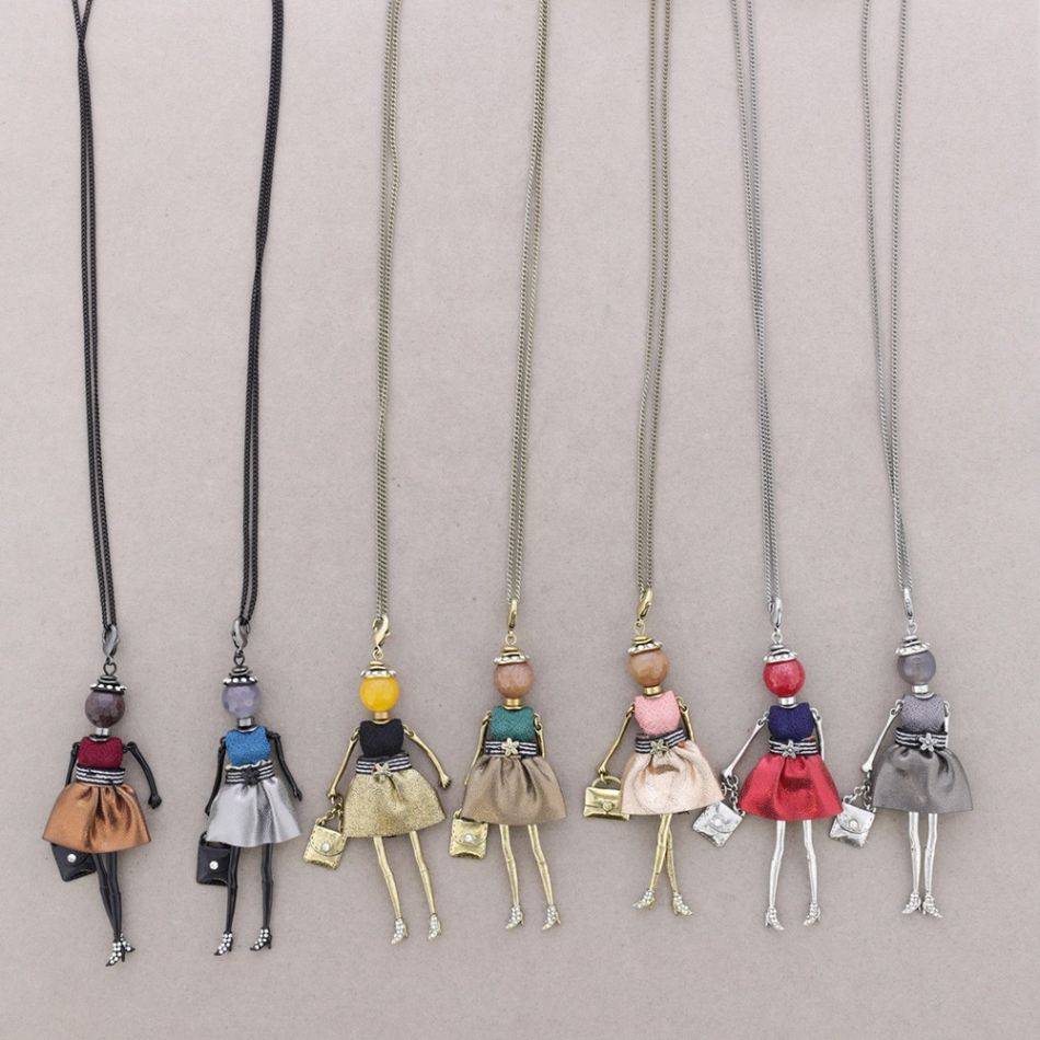COLLAR LARGO COLG. MUÑECA