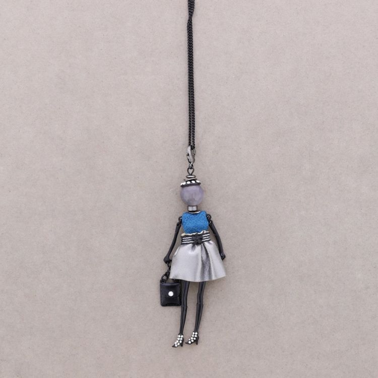 LONG PENDANT NECKLACE DOLL 2