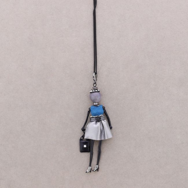LONG PENDANT NECKLACE DOLL