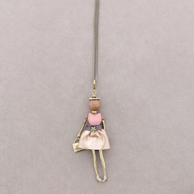 LONG PENDANT NECKLACE DOLL