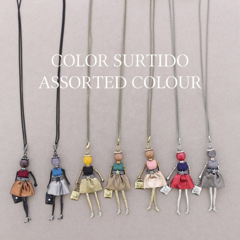 LONG PENDANT NECKLACE DOLL
