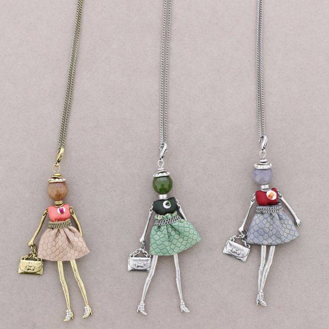 COLLAR LARGO COLG. MUÑECA