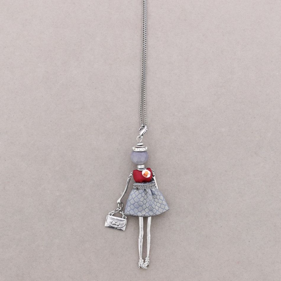 LONG PENDANT NECKLACE DOLL