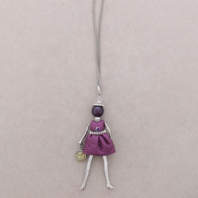 LONG PENDANT NECKLACE DOLL