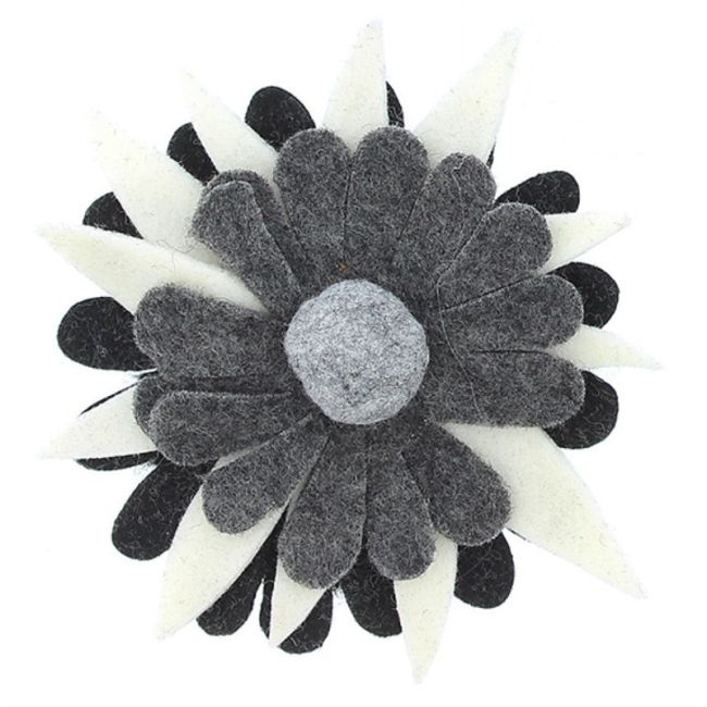 FELT BROOCH 5CM